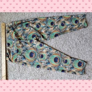 Victoria's challenge nylon capri leggings yoga